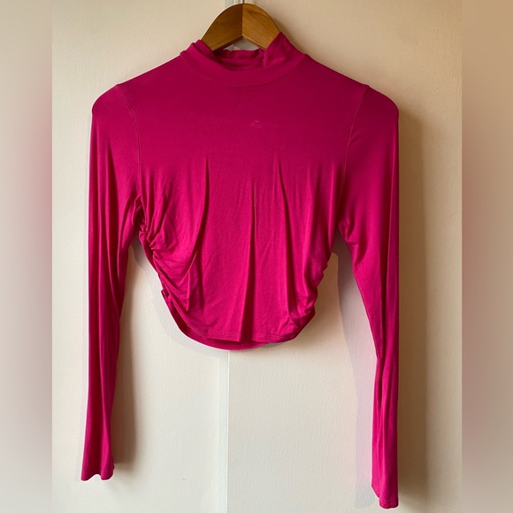 Free With Purchase Pink Turtle Neck Runched Long Sleeve Medium - Picture 1 of 8